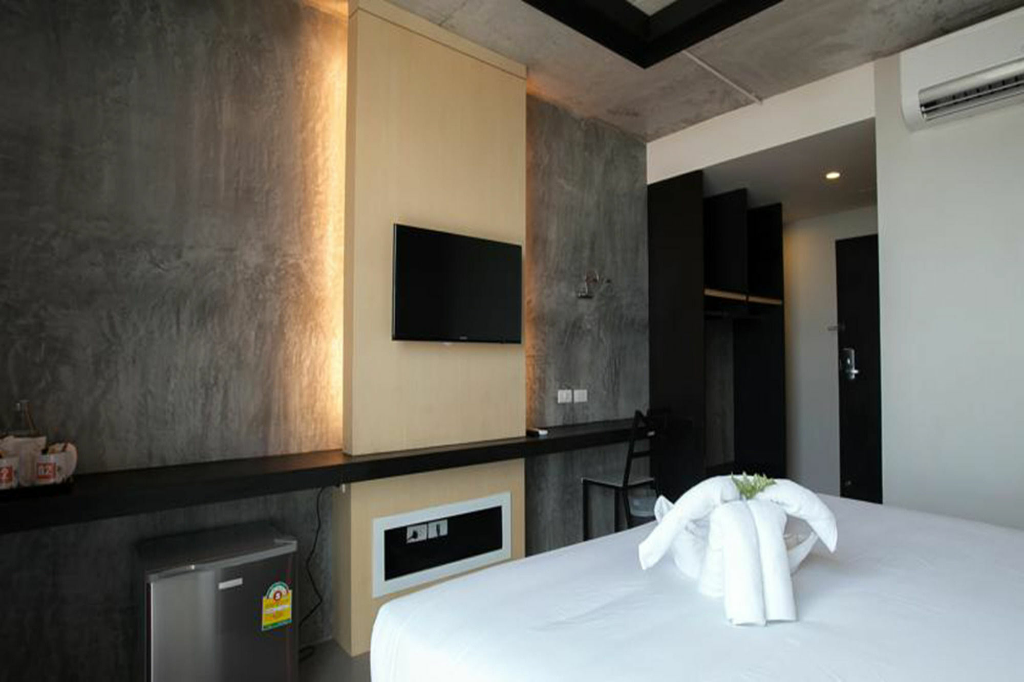 B2 Hotel South Паттайя Экстерьер фото